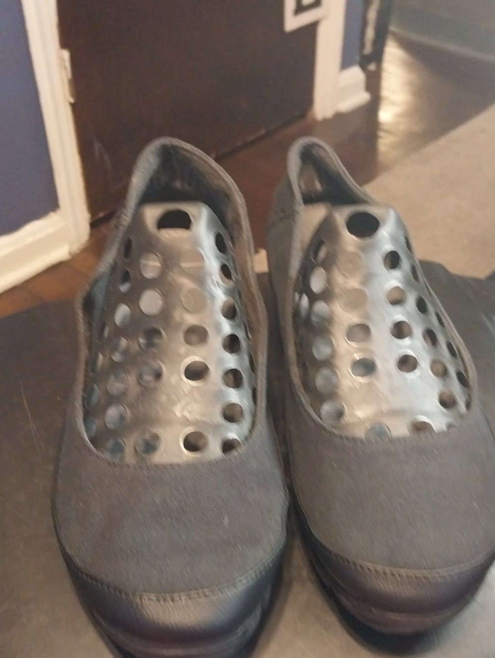 CROCS Women's Slip-On Canvas Pumps in Black